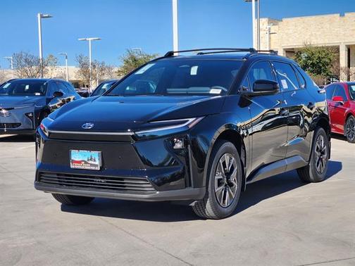 2026 Toyota bZ XLE PLUS