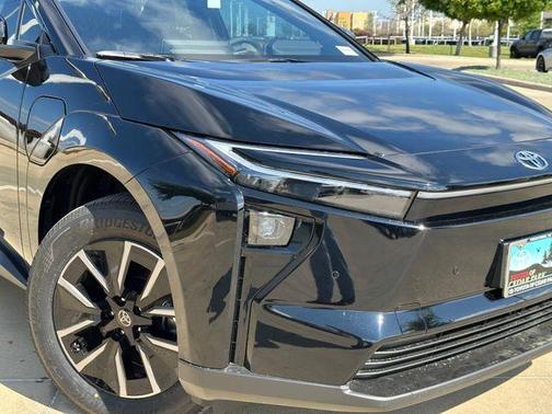 Midnight Black 2026 Toyota bZ XLE PLUS