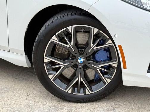 Alpine White 2026 BMW M235 Gran Coupe Xdrive