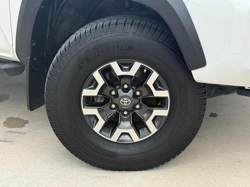 Super White 2020 Toyota Tacoma TRD Off Road