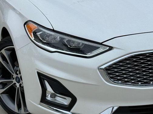 White Platinum Clearcoat Metallic 2019 Ford Fusion Titanium