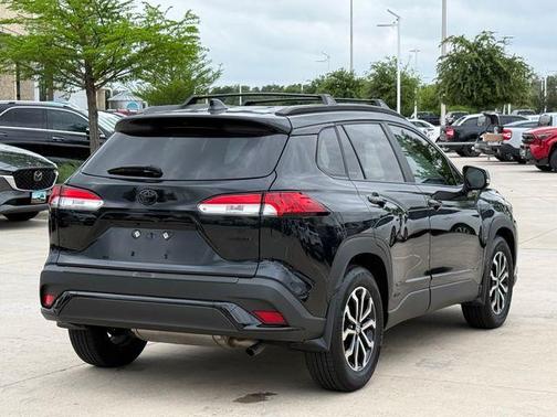 2024 Toyota Corolla Cross Hybrid SE