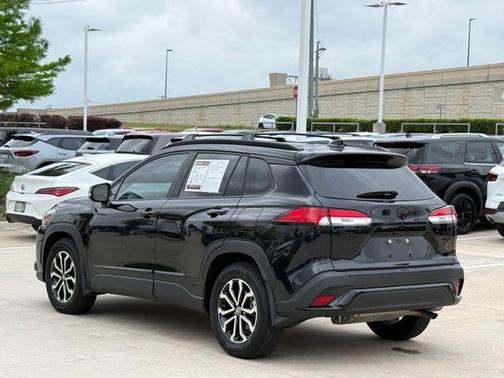 2024 Toyota Corolla Cross Hybrid SE