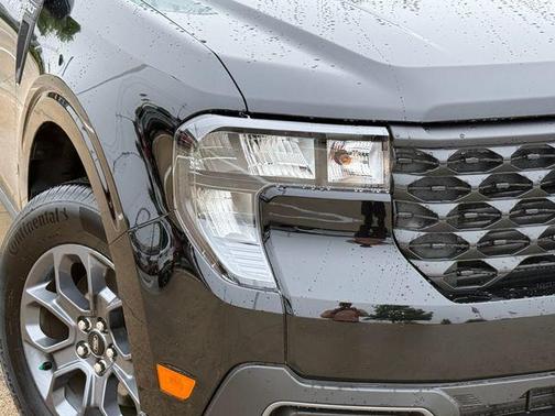 Shadow Black 2025 Ford Maverick XLT