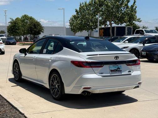 Desert Wind 2026 Toyota Camry XSE