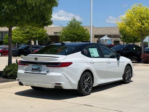Desert Wind 2026 Toyota Camry XSE