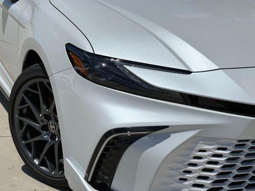 Desert Wind 2026 Toyota Camry XSE