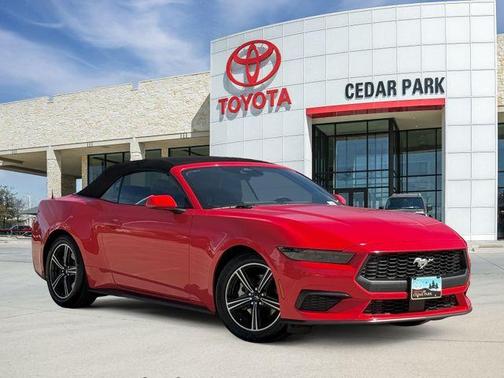 2025 Ford Mustang EcoBoost