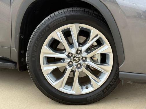 2021 Toyota Highlander Hybrid Limited