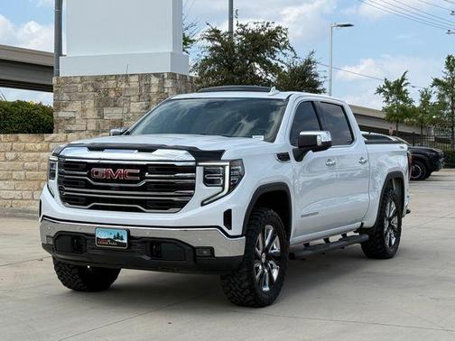 Summit White 2022 GMC Sierra 1500 SLT
