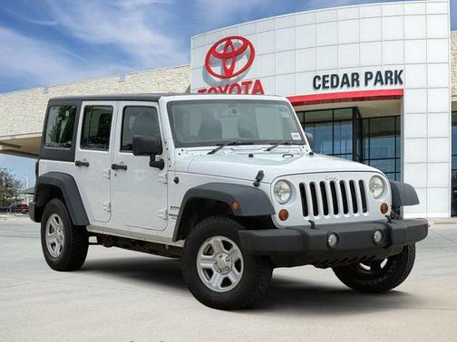 Bright White Clearcoat 2013 Jeep Wrangler Unlimited Sport RHD