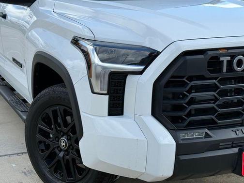 Ice 2026 Toyota Tundra SR5