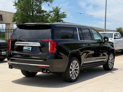 Onyx Black 2021 GMC Yukon XL Denali