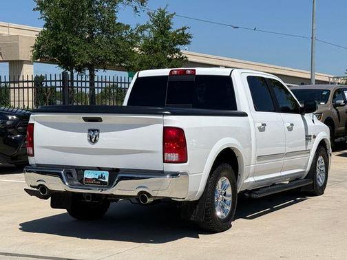 Bright White Clearcoat 2018 RAM 1500 Harvest