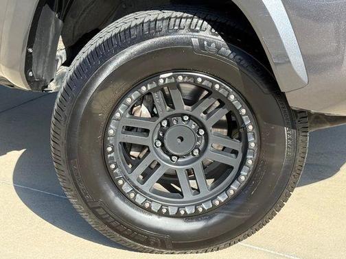 Magnetic Gray 2017 Toyota Tacoma SR5