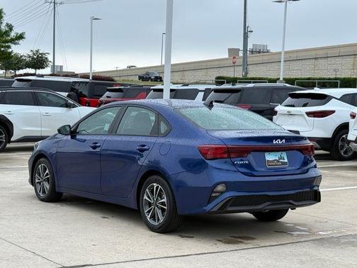 Deep Sea Blue 2023 Kia Forte LXS