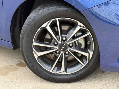 Deep Sea Blue 2023 Kia Forte LXS