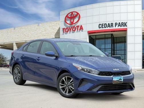 Deep Sea Blue 2023 Kia Forte LXS
