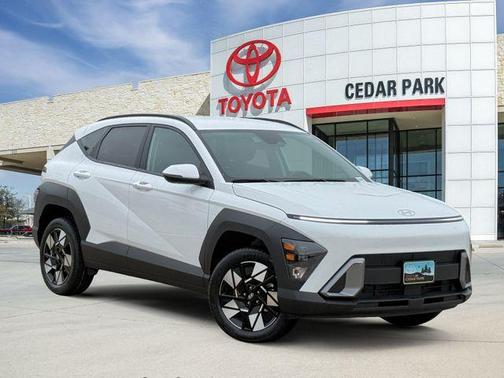 White 2025 Hyundai KONA SEL
