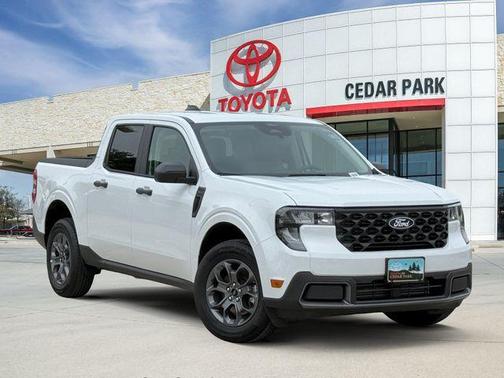 Oxford White 2026 Ford Maverick XLT
