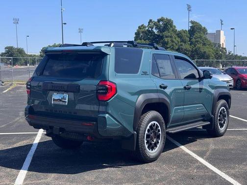 Everest 2026 Toyota 4Runner TRD Off Road Premium