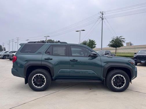 Everest 2026 Toyota 4Runner Hybrid TRD Off Road Premium
