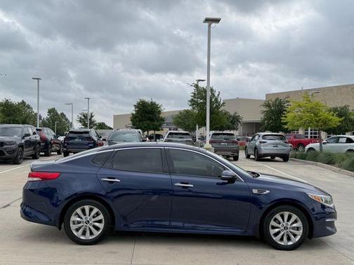 Horizon Blue 2017 Kia Optima EX