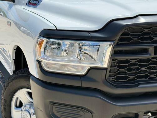 Bright White Clearcoat 2020 RAM 2500 Tradesman