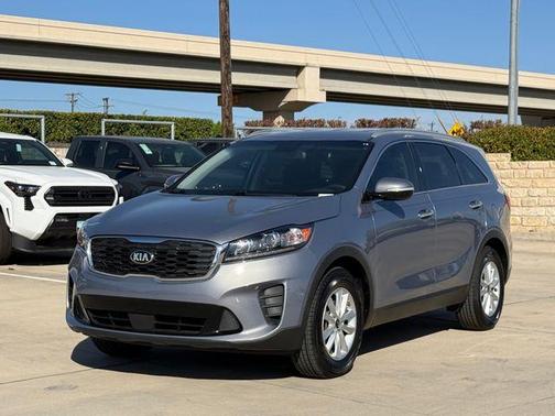 2020 Kia Sorento LX