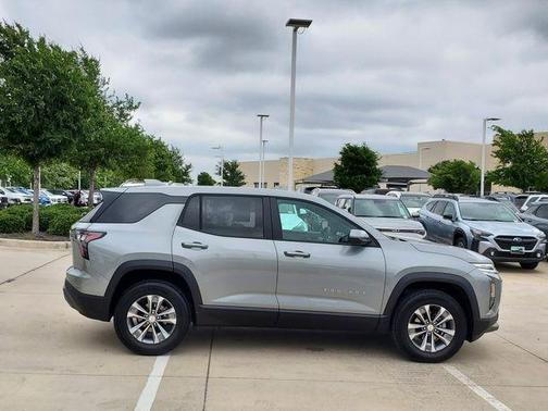 Sterling Gray Metallic 2025 Chevrolet Equinox LT