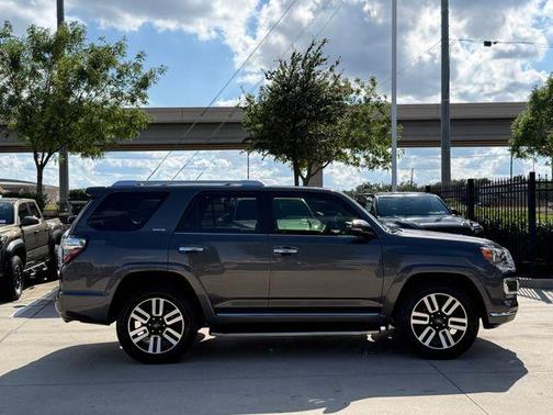 Magnetic Gray Metallic 2016 Toyota 4Runner Limited
