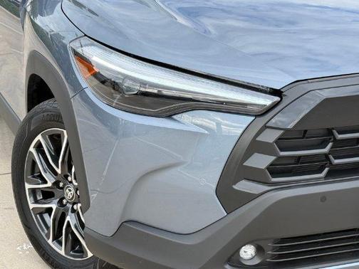 CELESTITE 2026 Toyota Corolla Cross XLE