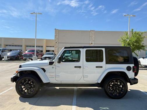 2022 Jeep Wrangler Unlimited 4xe Sahara