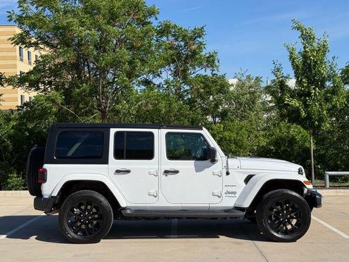 2022 Jeep Wrangler Unlimited 4xe Sahara