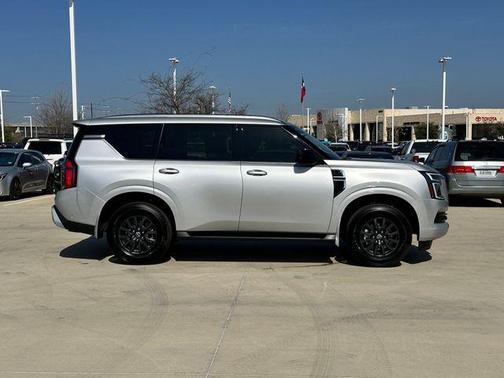 2026 Nissan Armada SV