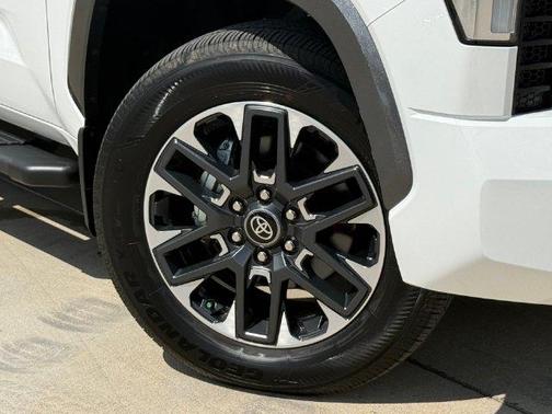 Ice 2026 Toyota Tundra Limited