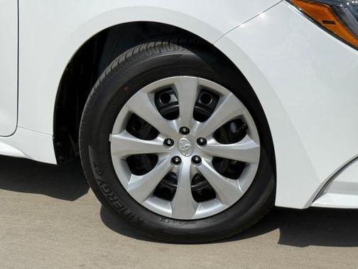 Ice 2026 Toyota Corolla LE