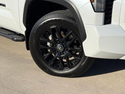 Wind Chill Pearl 2025 Toyota Tundra Limited