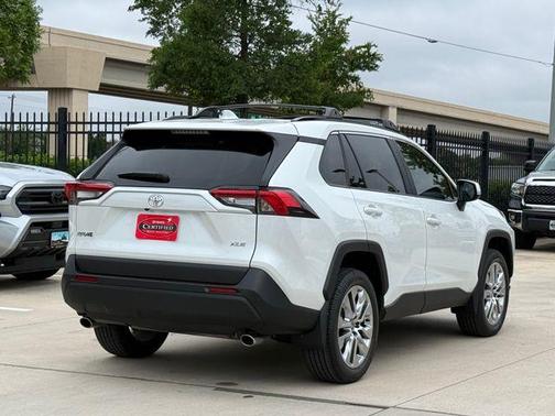 Pearl 2023 Toyota RAV4 XLE Premium