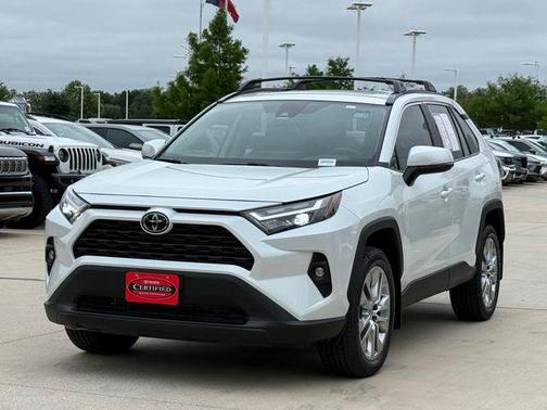 Pearl 2023 Toyota RAV4 XLE Premium