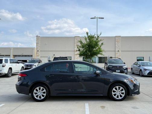 UNDERGROUND 2026 Toyota Corolla LE