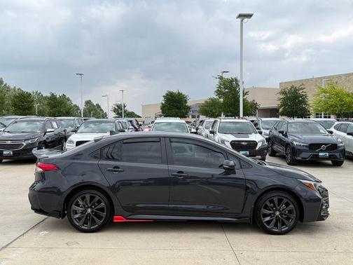 UNDERGROUND 2025 Toyota Corolla SE