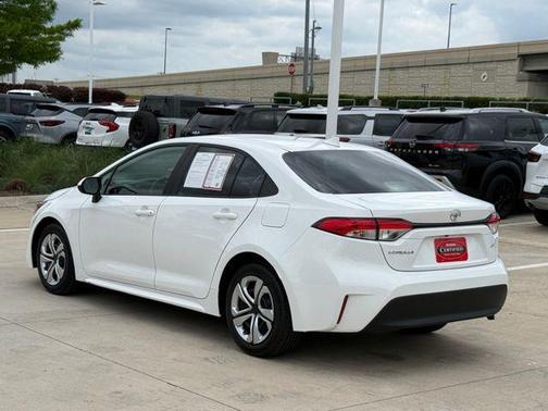 Ice 2023 Toyota Corolla LE