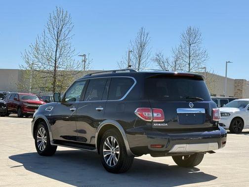 2017 Nissan Armada SL