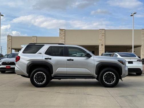 2025 Toyota 4Runner Sport