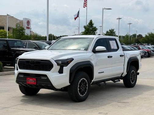 Ice 2025 Toyota Tacoma TRD Off Road