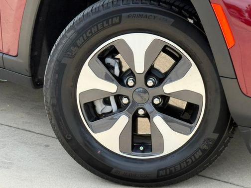 Velvet Red Pearlcoat 2024 Jeep Grand Cherokee 4xe Base