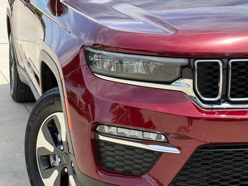 Velvet Red Pearlcoat 2024 Jeep Grand Cherokee 4xe Base