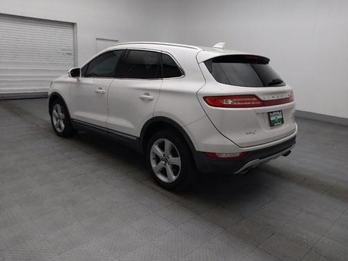 White Platinum Metallic Tri-Coat 2016 Lincoln MKC Premier