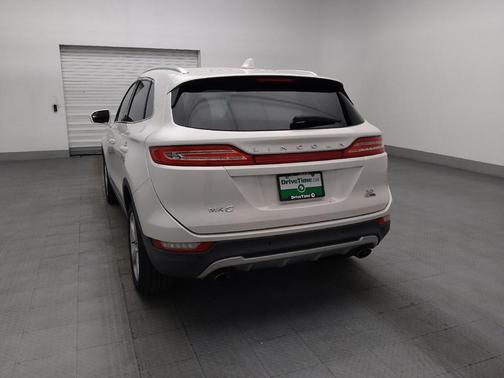 White Platinum Metallic Tri-Coat 2016 Lincoln MKC Premier